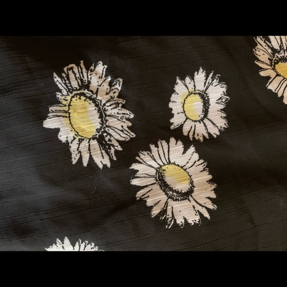 Volcom Daisy Top - Picture 4 of 4